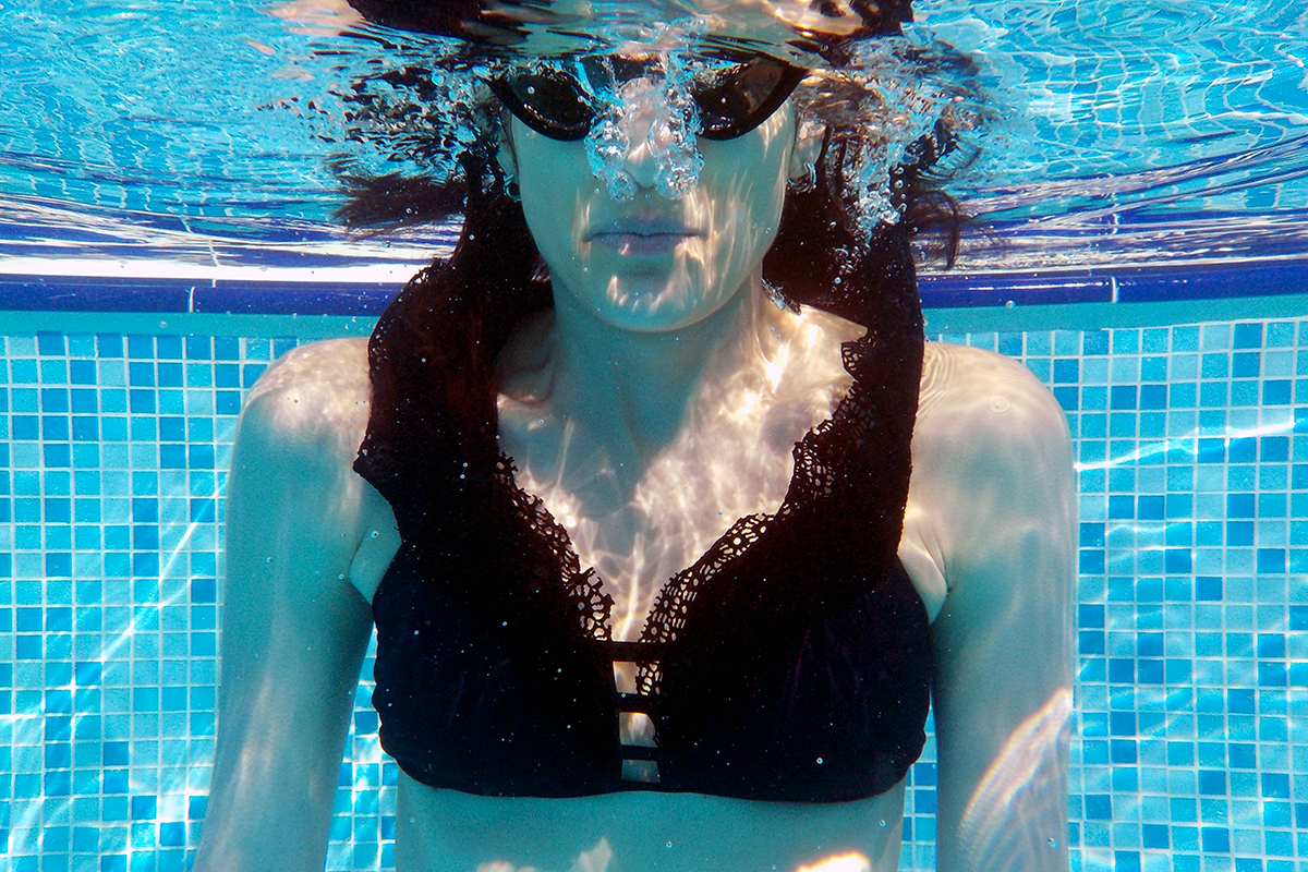 Underwater | X