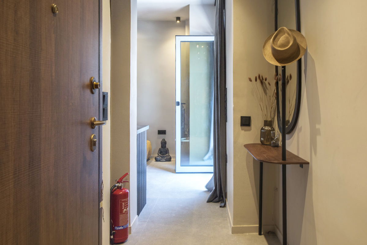 Athens Accommodation, Ampelokhpoi | II