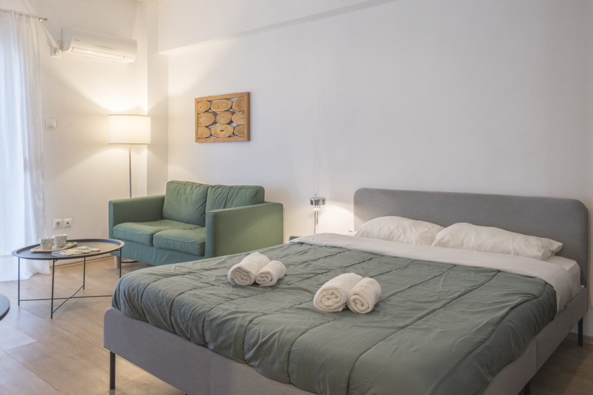 Cute & Tiny Apartment, Athens | II