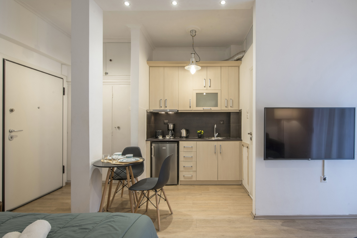 Cute & Tiny Apartment, Athens | VI