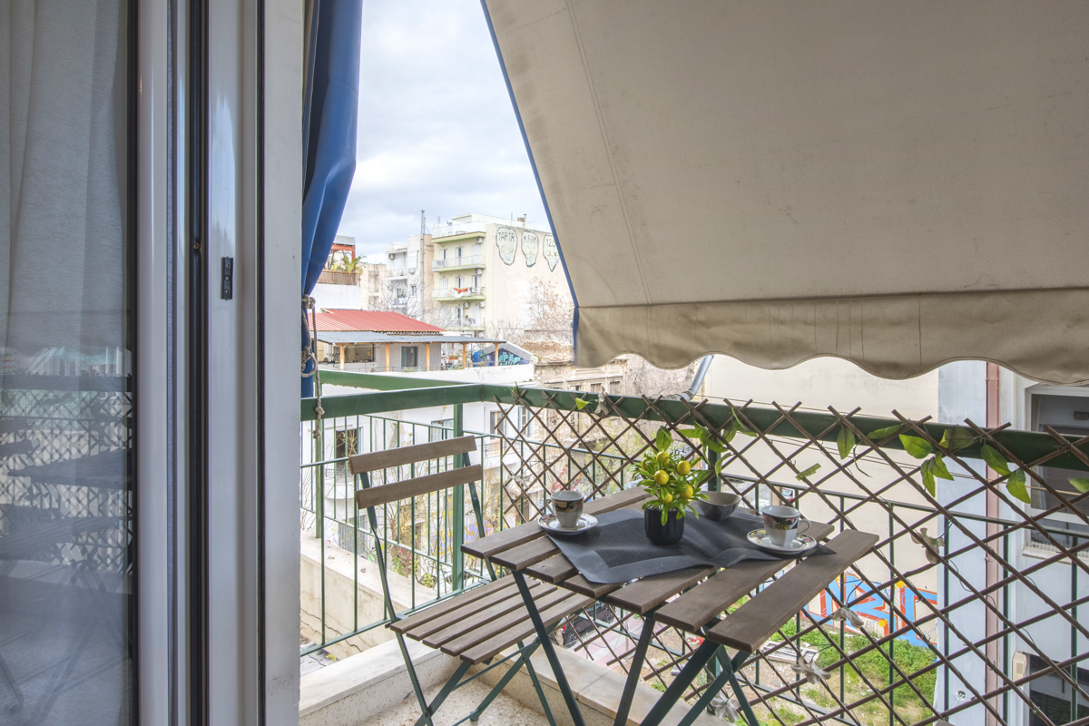 Cute & Tiny Apartment, Athens | XVII