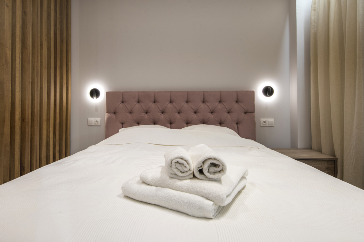 Tiny Apartment, Athens | XXI
