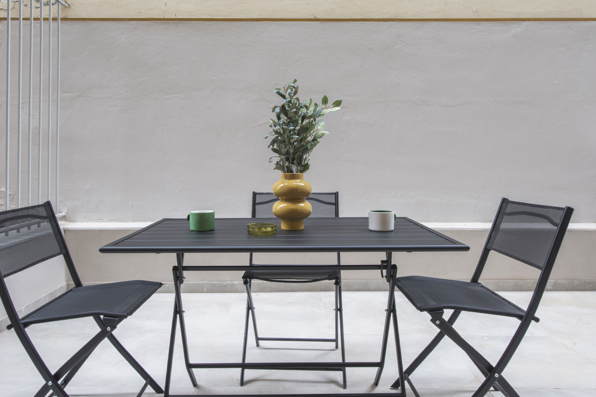 Tiny Apartment, Athens | XXV