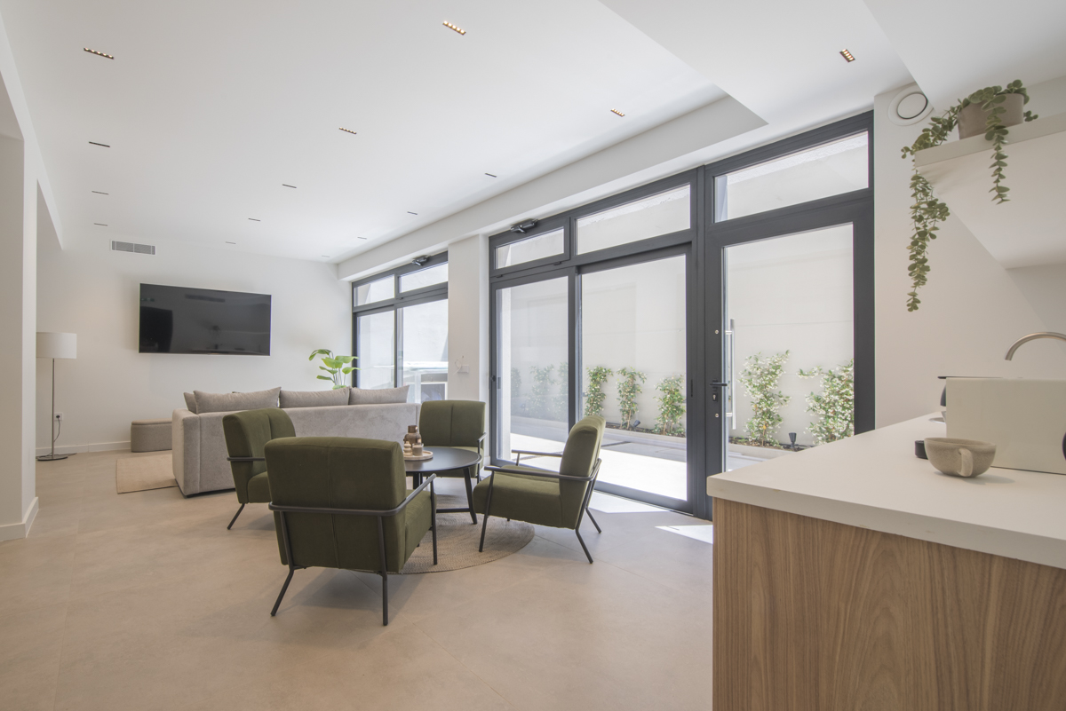 Fully Renovated Building - Athens Bliss | III