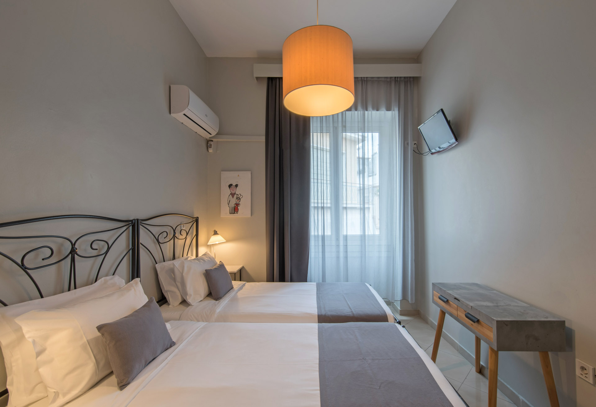 Kimon Hotel | XLIX