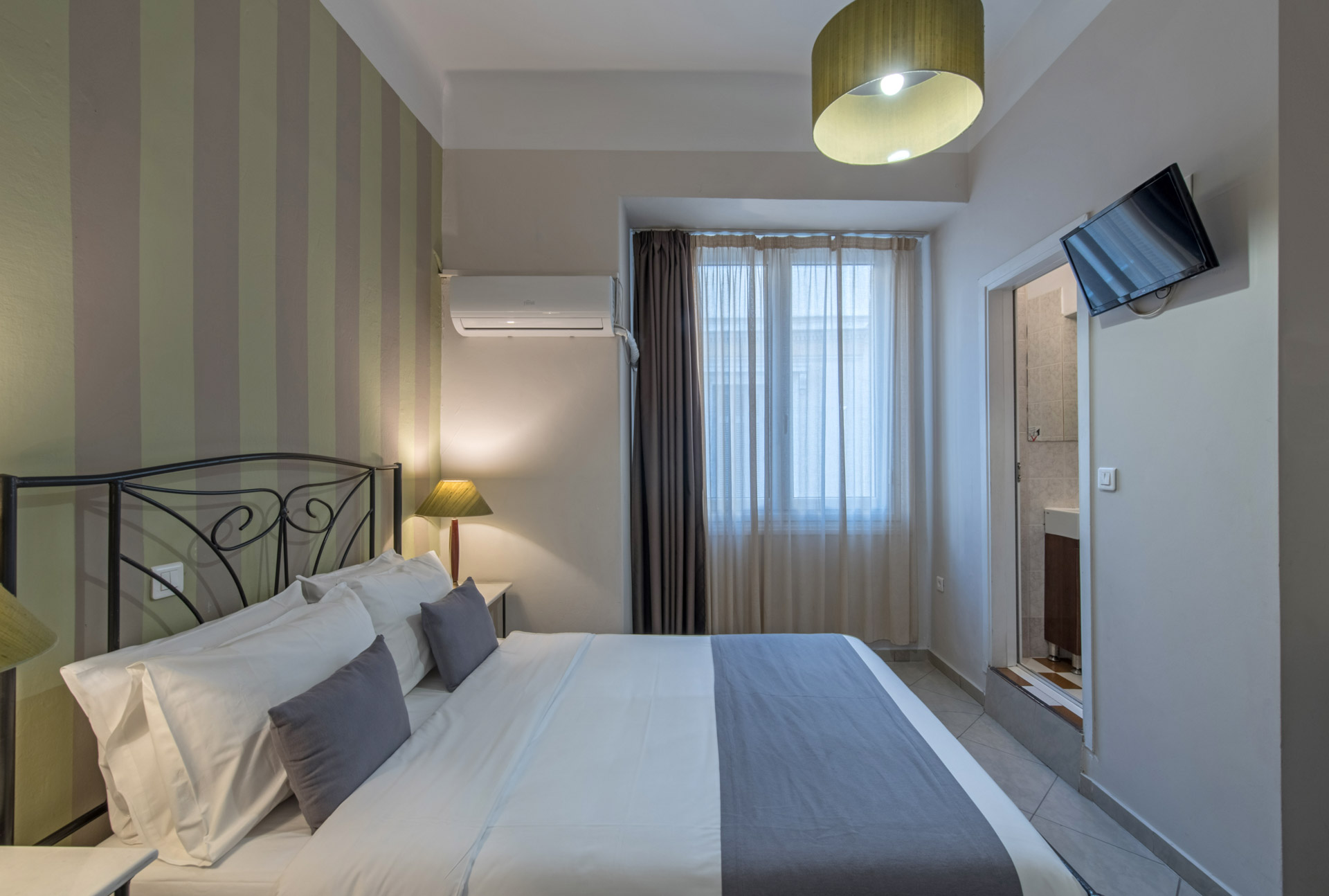 Kimon Hotel | LII