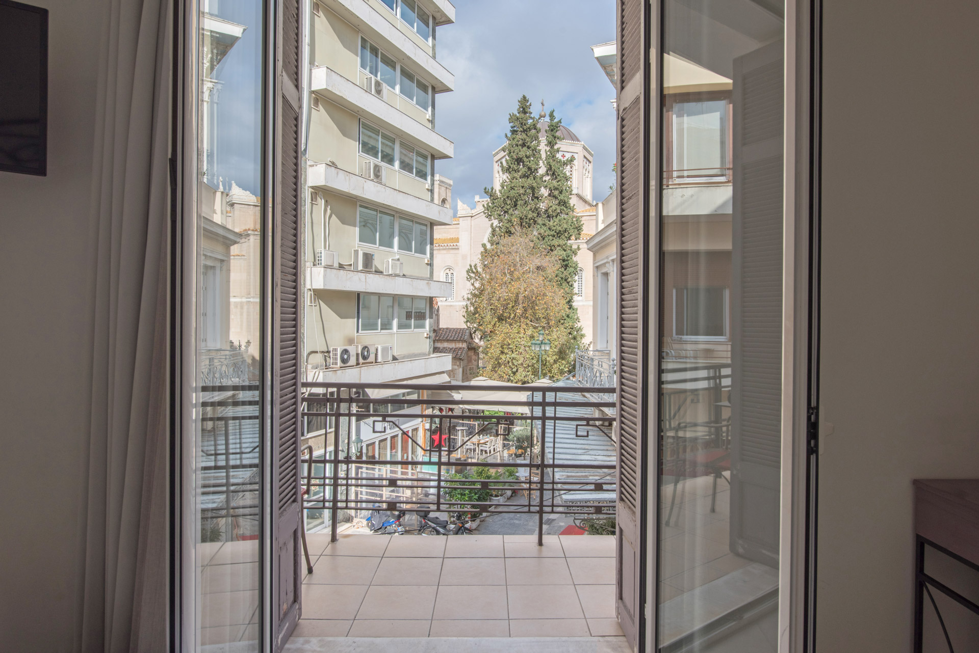 Kimon Hotel | LXXXII