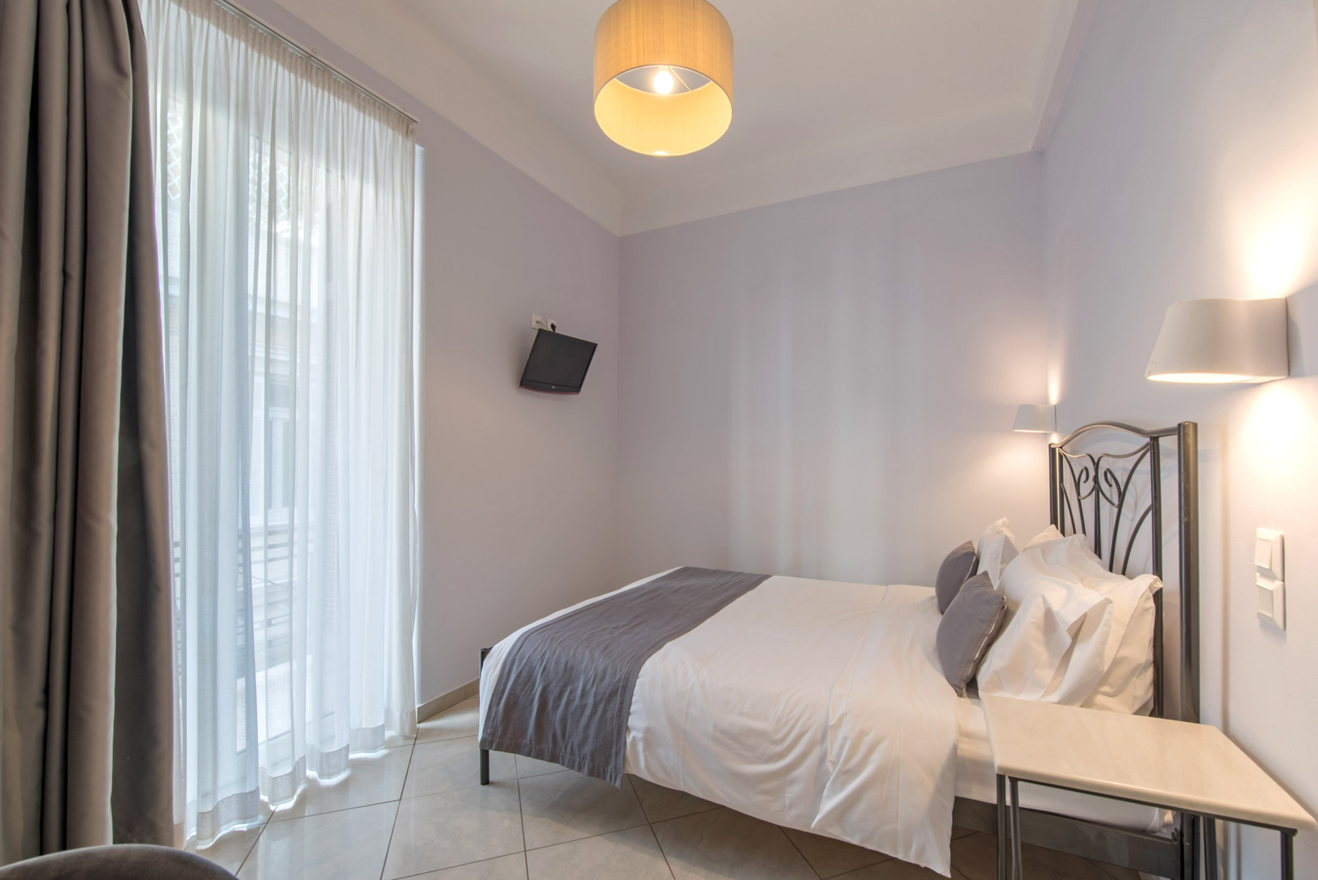 Kimon Hotel | LXXXIII