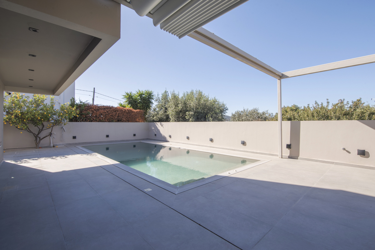 Poll House, Vari | XV