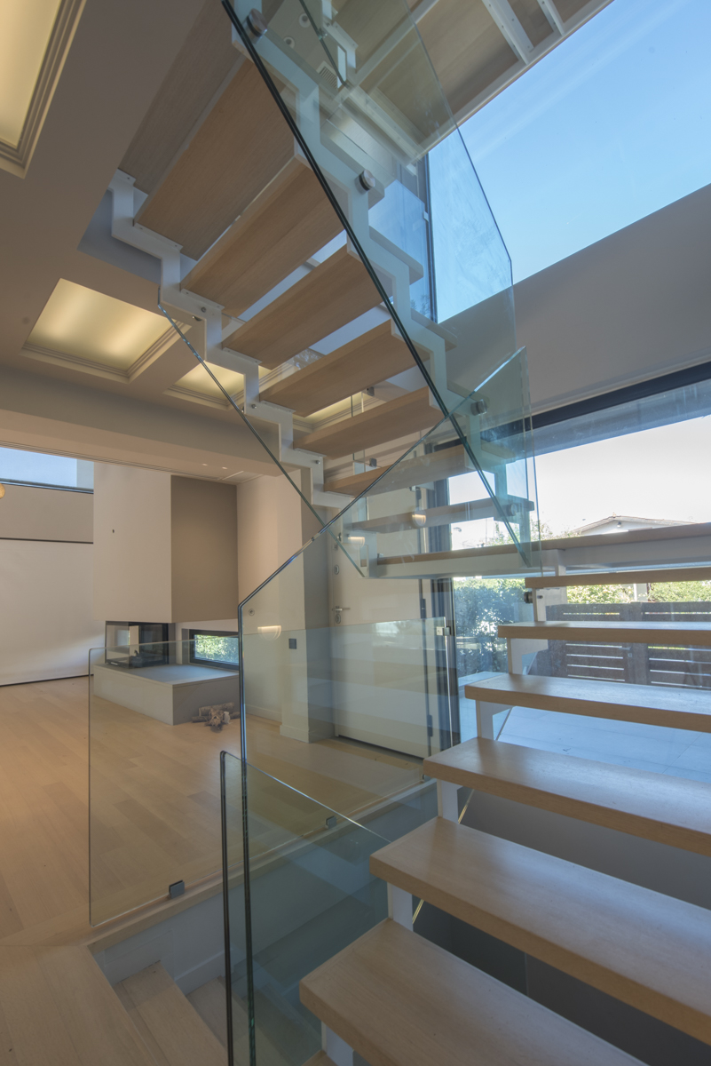 Poll House, Vari | XXIX