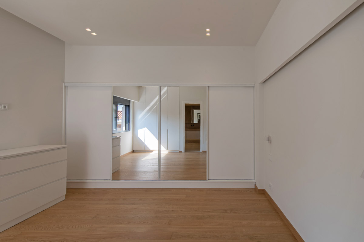 House | XXXVII