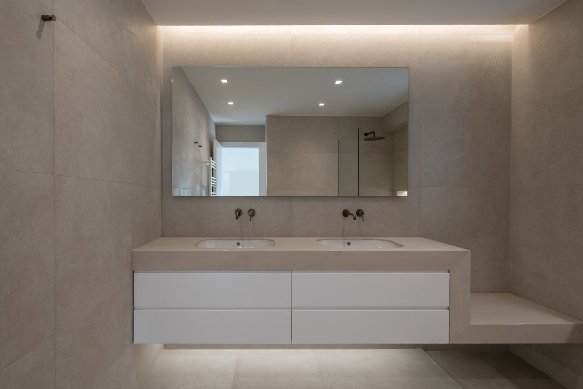 House | XXXIX