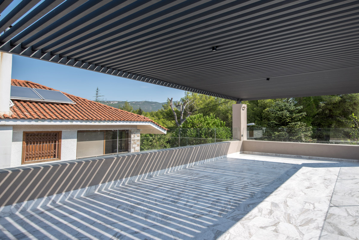 House | LVI