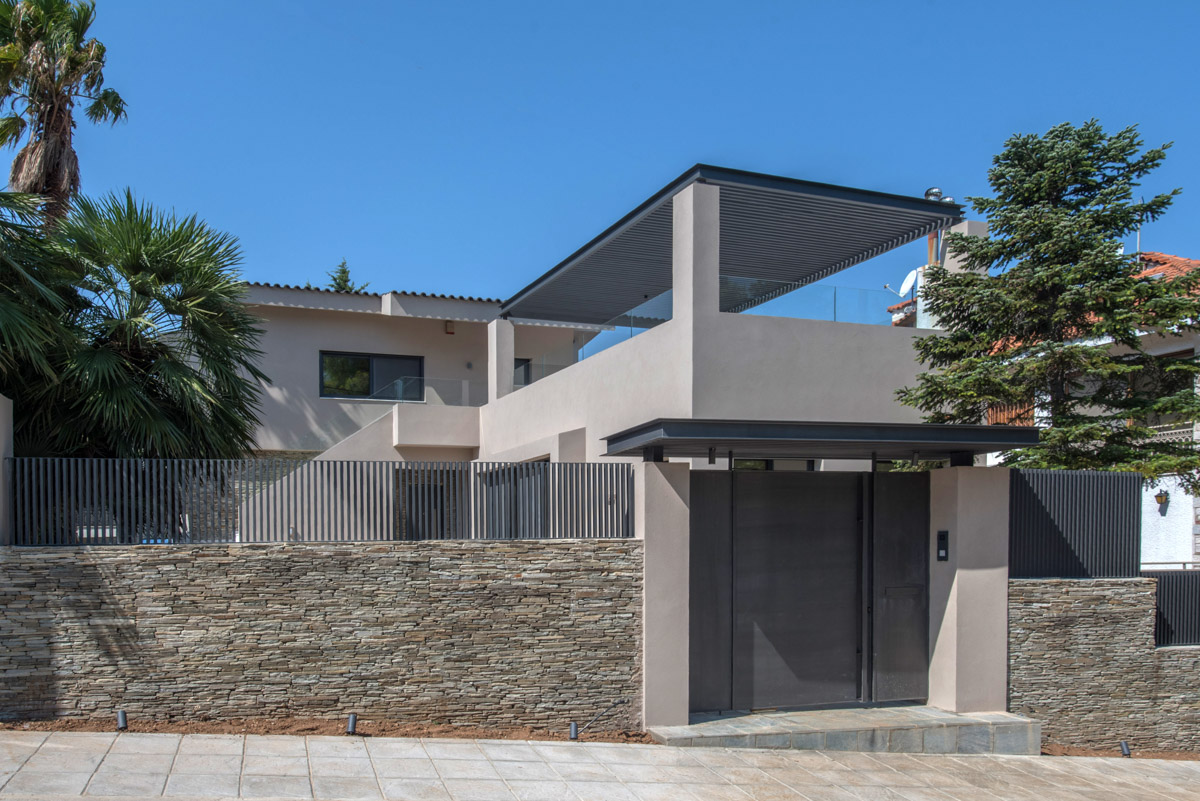 House | LXXVII