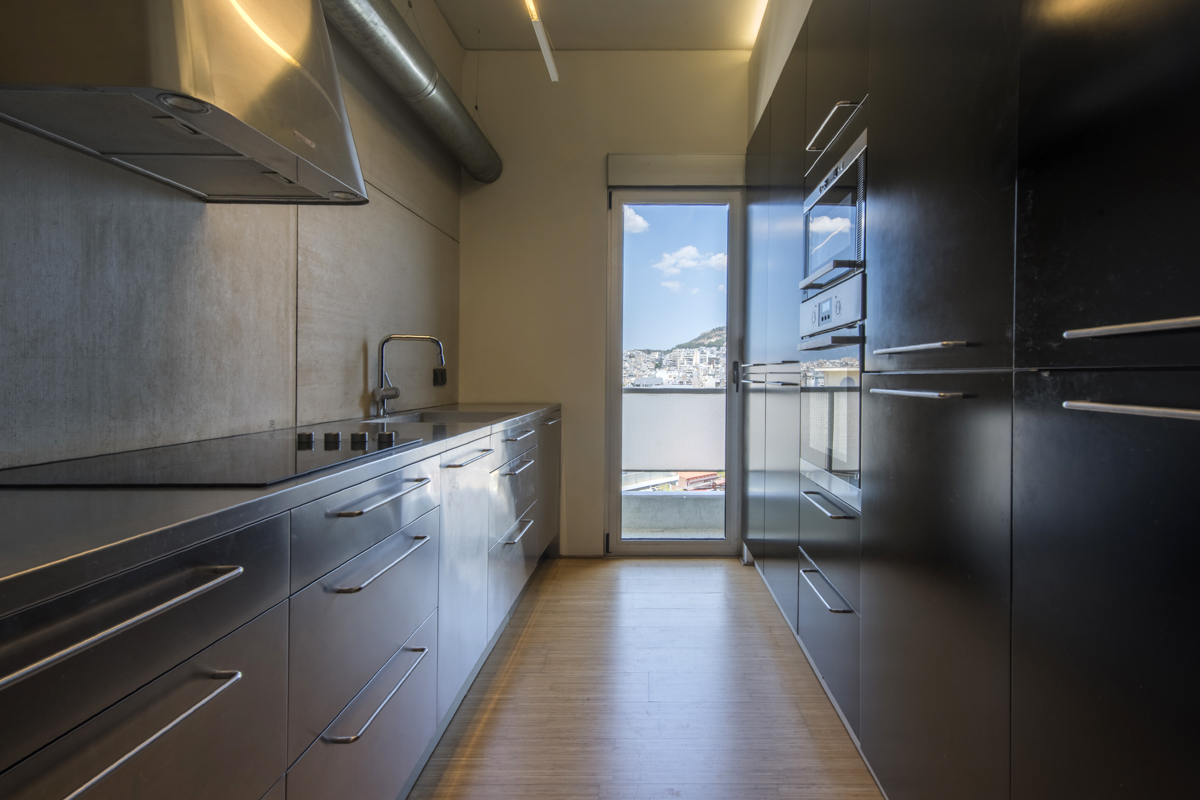 Elegant Apartment, Athens | V
