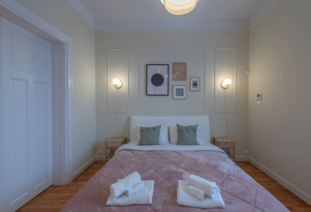 Neoclassical House, Athenscenter | II