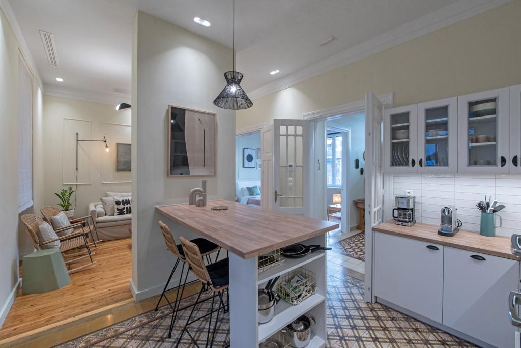 Neoclassical House, Athenscenter | V