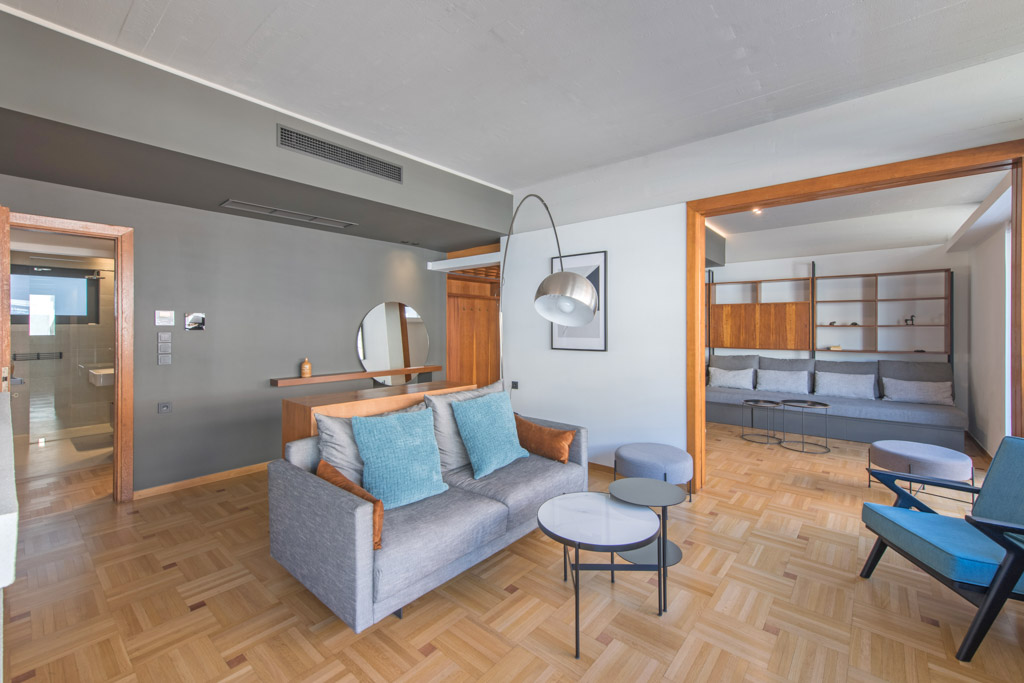 Neoclassical House, Athenscenter | XIV