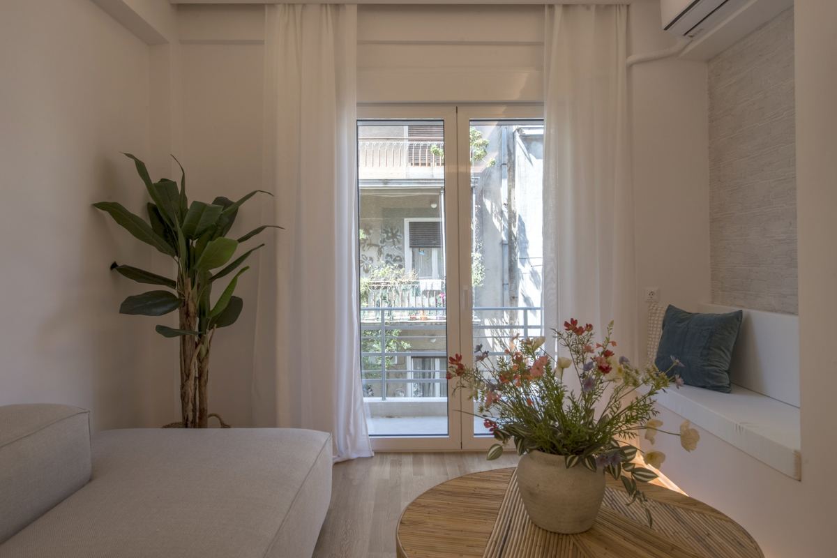 Renovated Apart. Athens | VI