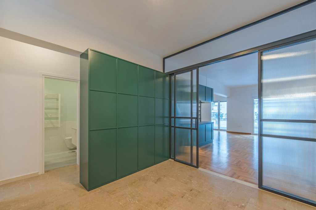 Renovated Apart. Neapoli
