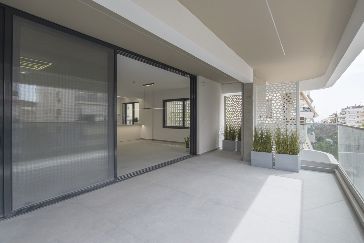 Renovated Apart. Voula | V