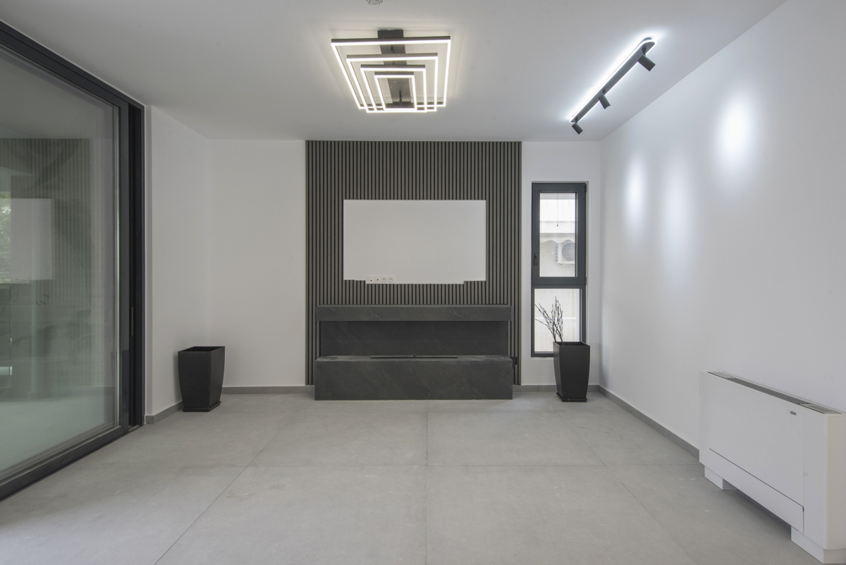 Renovated Apart. Voula | VI