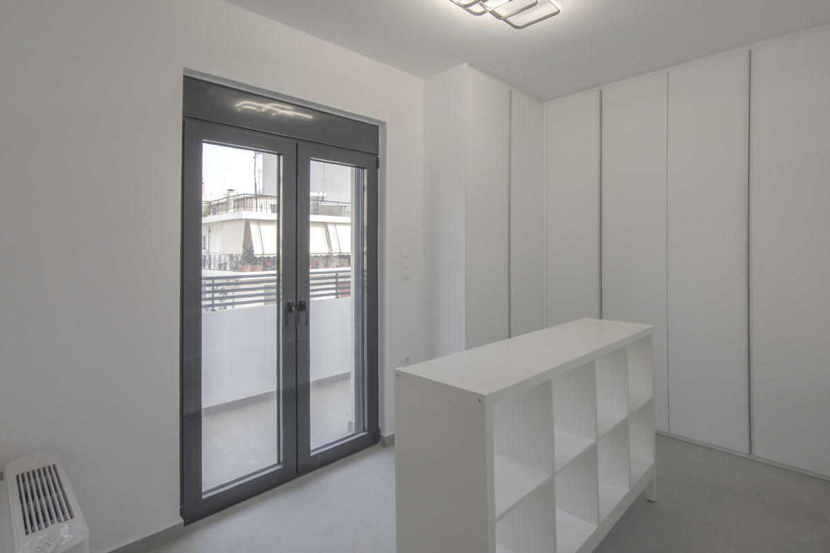 Renovated Apart. Voula | XVII