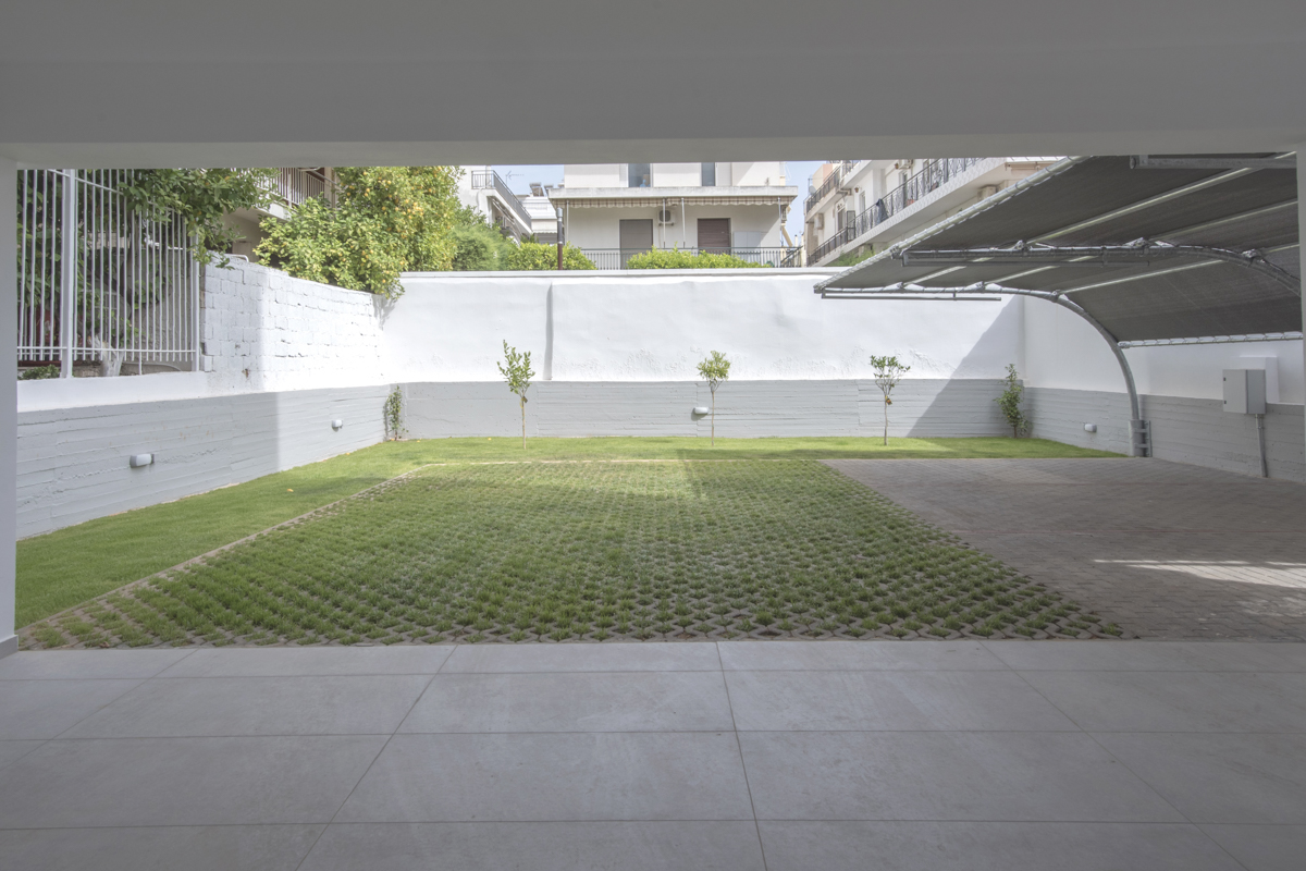 Renovated Apart. Voula | XXI
