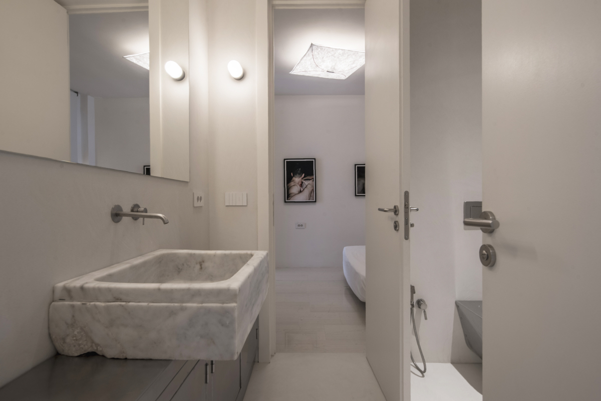 Unique, Renovated Apartment, Athens | II